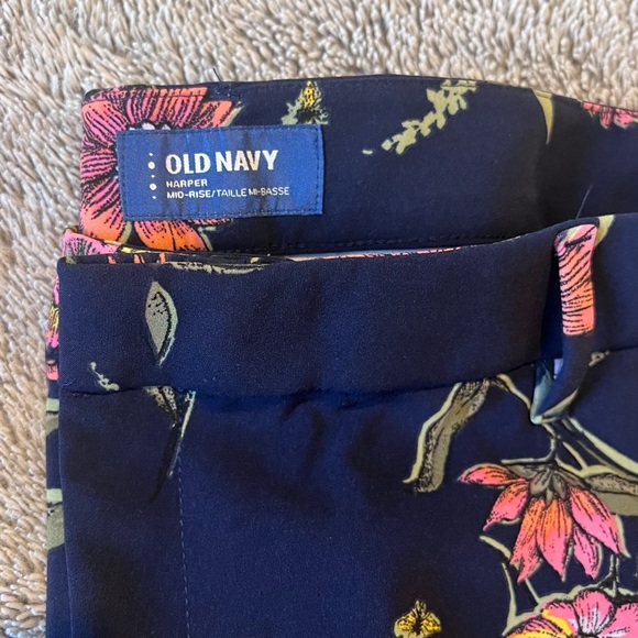 Worn once! Harper pants ON in rare 20 tall floral print - Picture 3 of 6